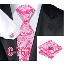 Mansetinööbid, taskurätt ja lips - roosa